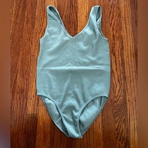 Glassons Seamless ribbed V Neck Bodysuit green
